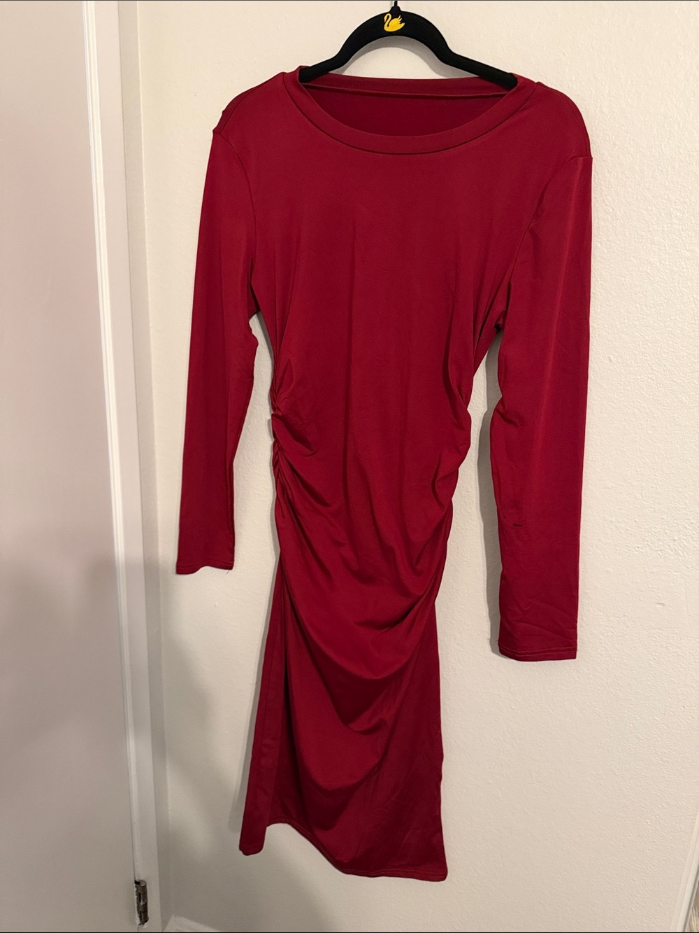 Women’s Long Sleeve Ruched Midi Dress - Red